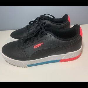 Puma size 7.5 Women’s shoe
